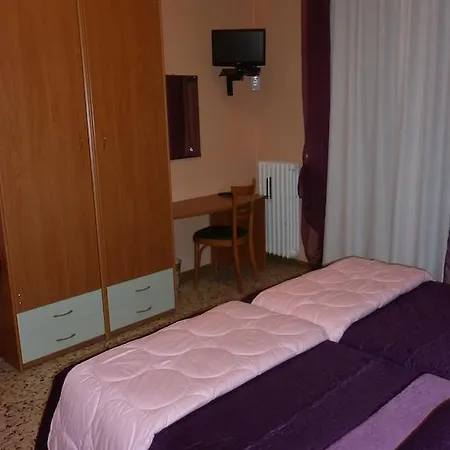 Otel San Donnino 2*